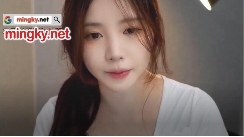 한국야동-욕조에서 피로풀고 스킨케어후 잠들때까지 재워줄게 ~ 윤잉 ASMR